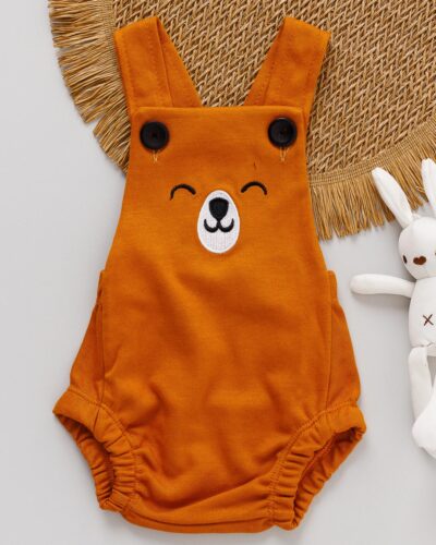 Jardineira Bebê Romper Suedine Caramelo Bordado Urso