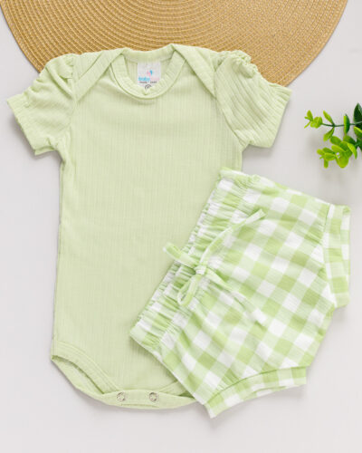 Conjunto Body Verde Manga Bufante e Tapa Fralda Quadriculado Verde