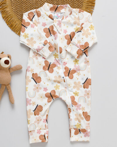 Macacão Bebê Canelado Estampado Borboletas e Flores