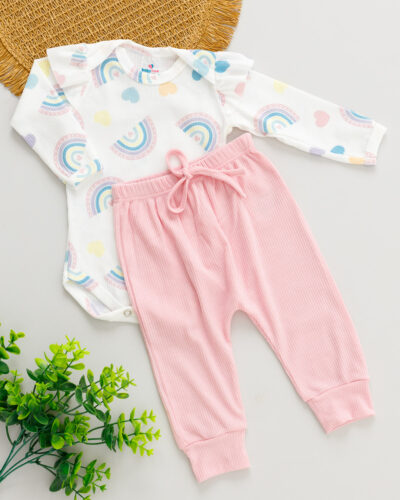 Conjunto Body Babado Estampado Arco-íris e Coração e Calça Bebê Rosa Canelada
