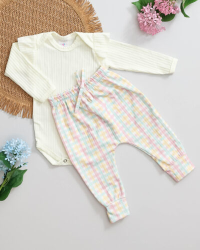 Conjunto Bebê Canelado Body com Babado Amarelo Citrus e Calça Estampada Xadrez Rosa