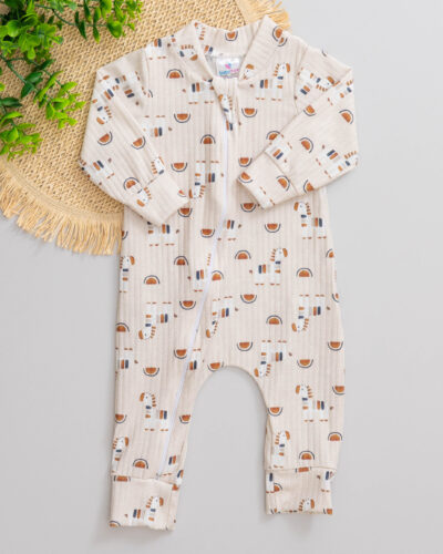 Macacão Bebê Canelado Bege Estampado Zebra